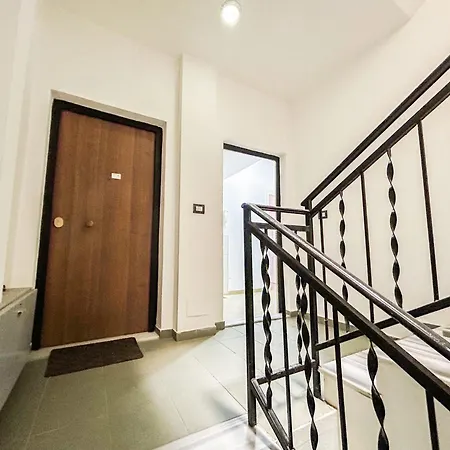 Apartment Two Bedrooms Location