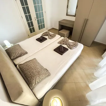 Apartment Two Bedrooms Location Golem (Tirana)