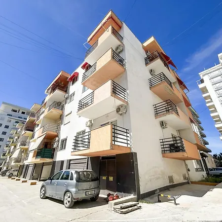 Two Bedrooms Location Apartment *