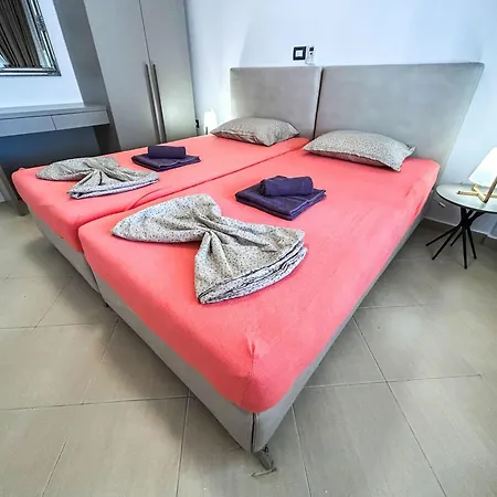 Two Bedrooms Location Apartment Golem (Tirana)