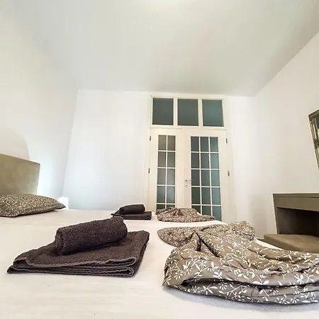 Apartment Two Bedrooms Location Golem (Tirana)