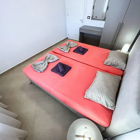 Apartment Two Bedrooms Location Golem (Tirana)